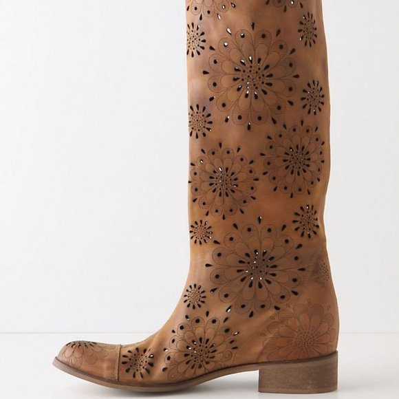 Anthropologie Foxglove Soft Leather Cut Out Boots - Picture 5 of 9